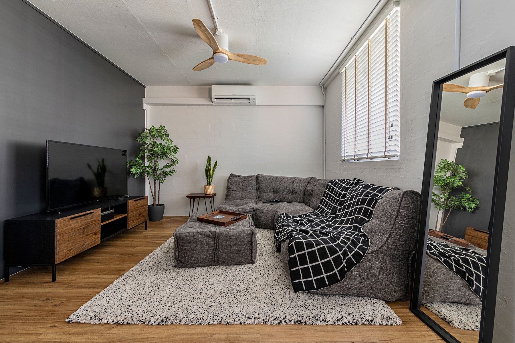 MODULAR bean bag sofa in HDB apartment 02