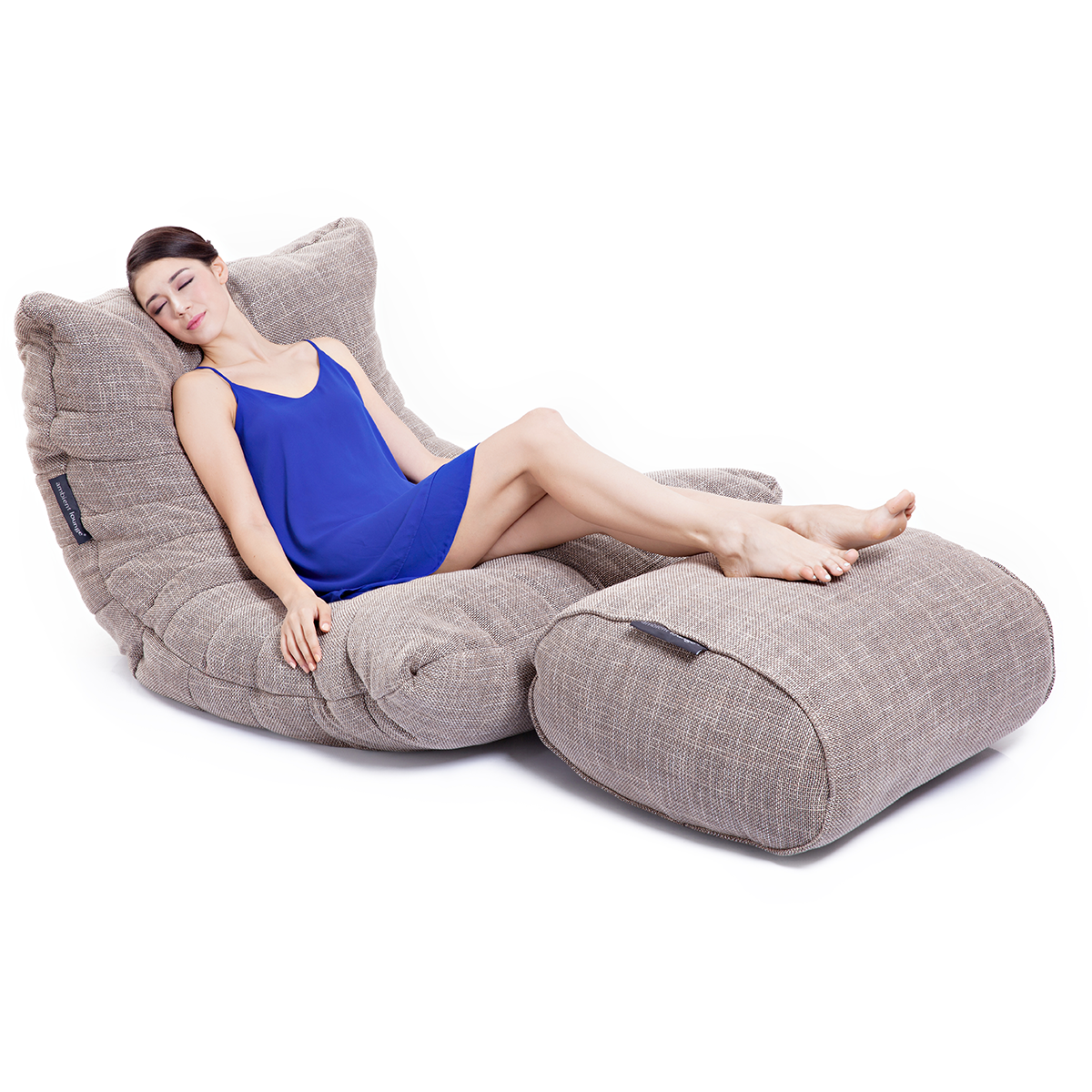 Beautiful Daybed for Blissful Lounging